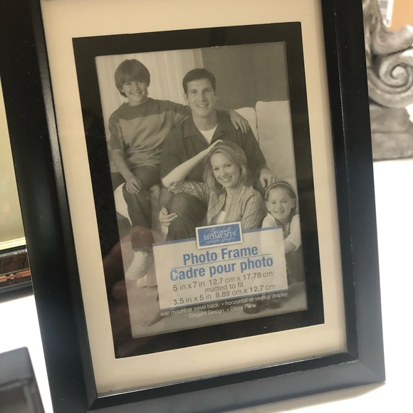 Picture frames - Picture 2 of 5